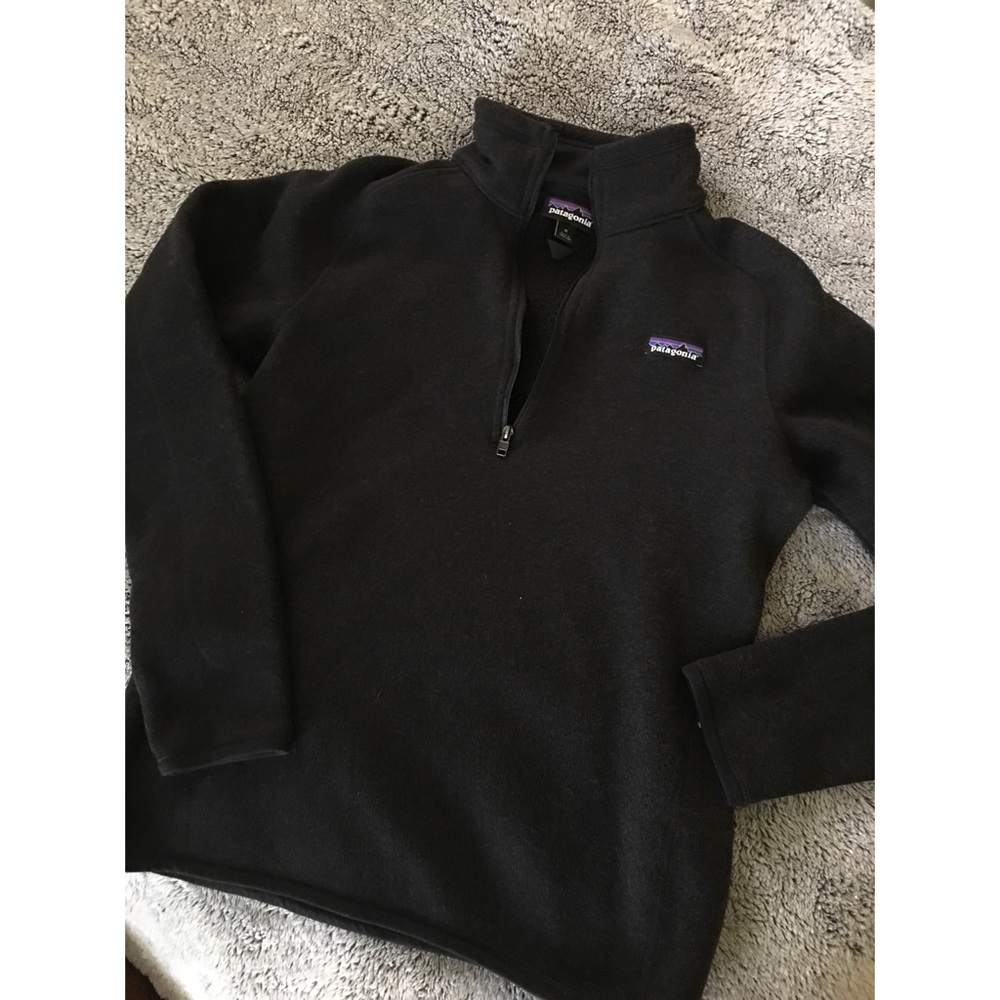 Patagonia Women’s 1/4 Zip Sweater